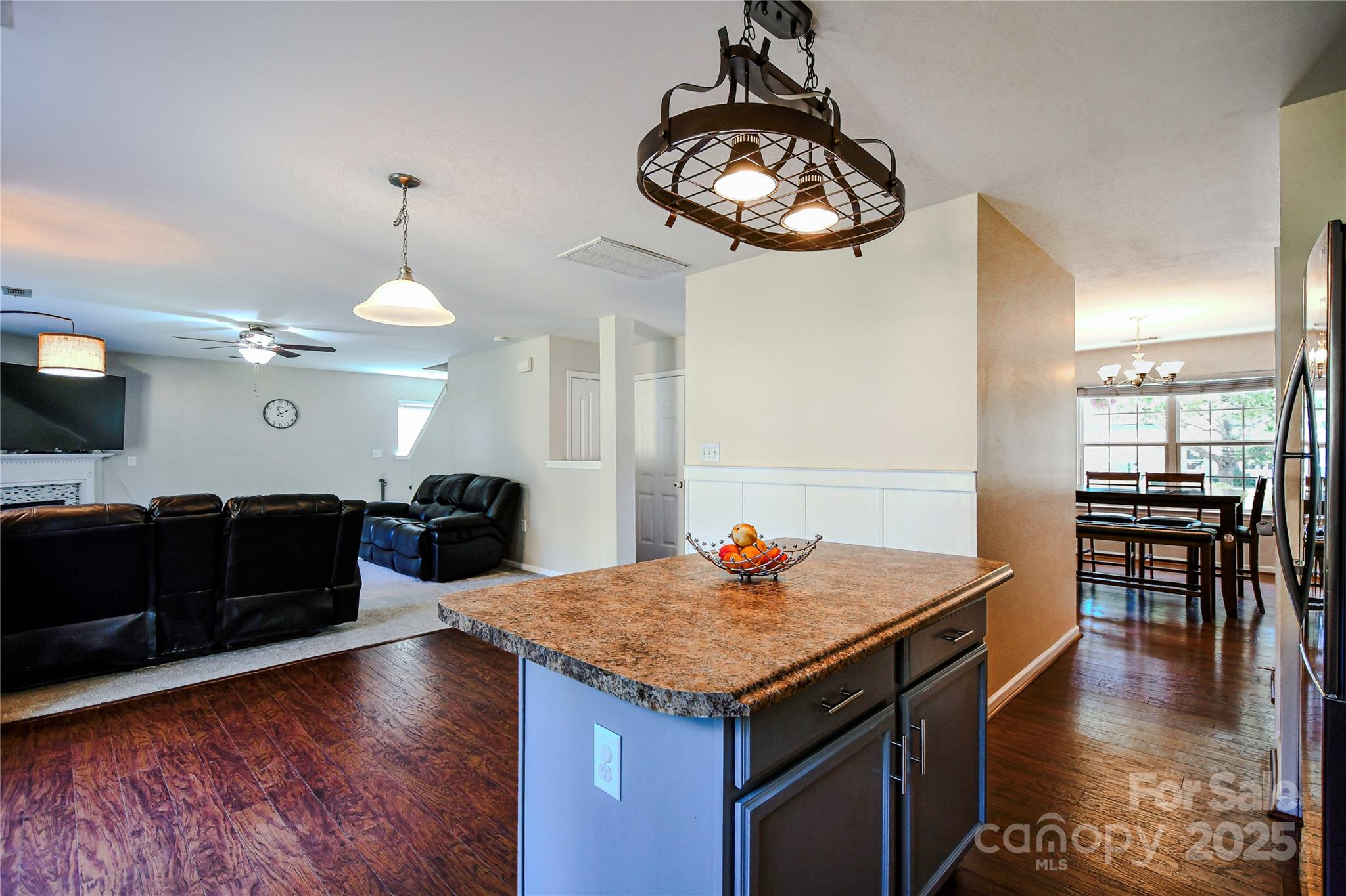 2052 Grimley Lane