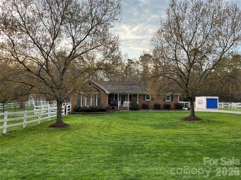 Photo of 9476 Man O War Road #9 & 14, Fort Mill, SC 29707 (MLS # 4399848)
