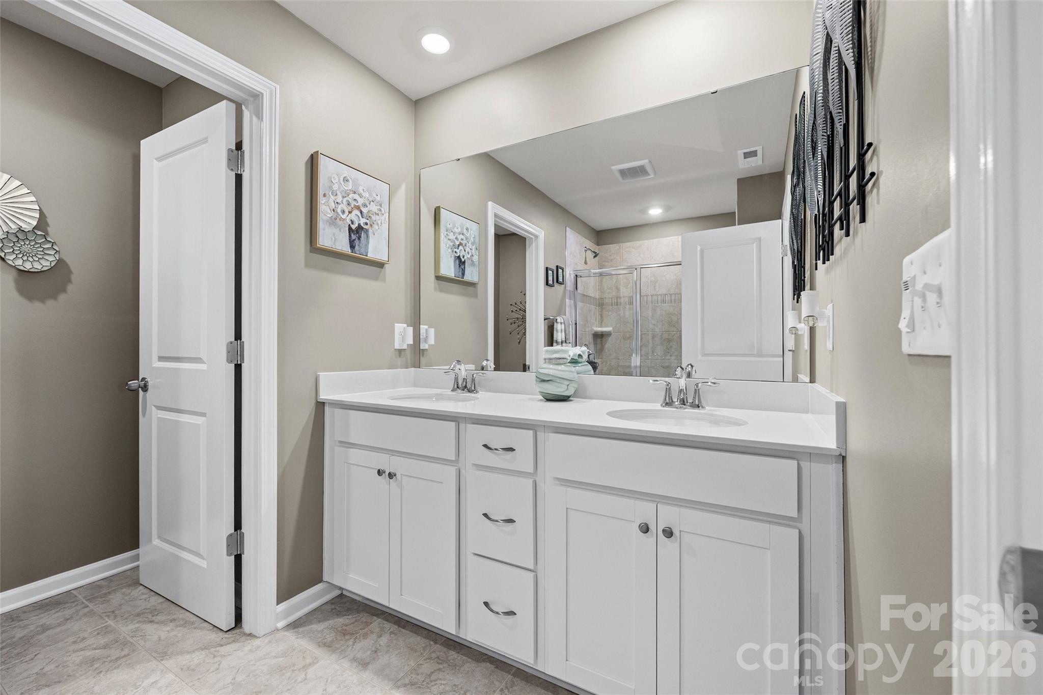 Elizabeth - Residential