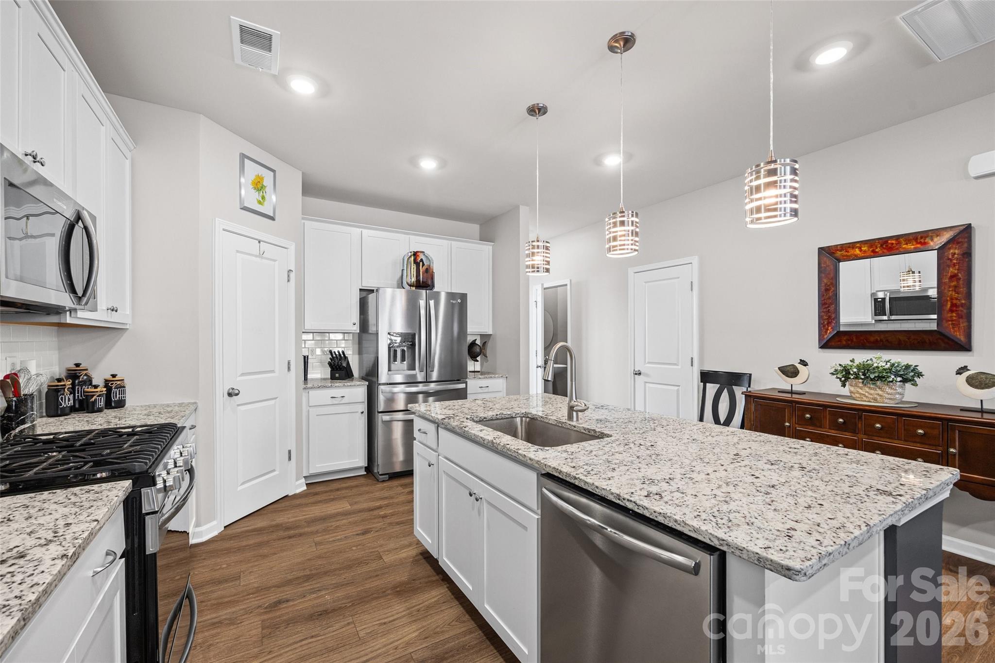 Elizabeth - Residential