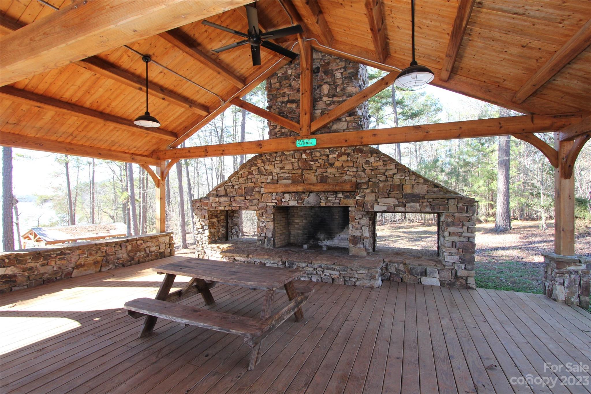 The Crossings - Land