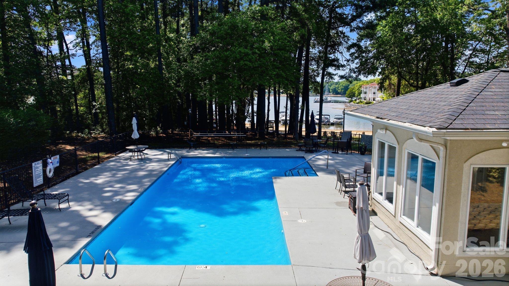 Preston At The Lake - Residential