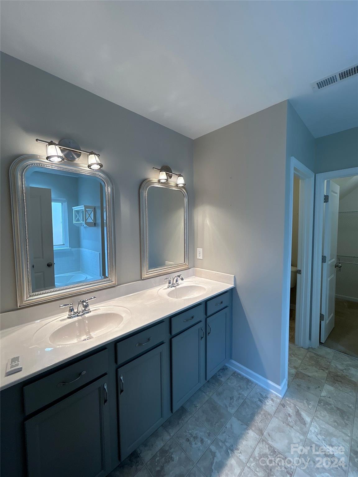 Curtis Pond - Residential Lease