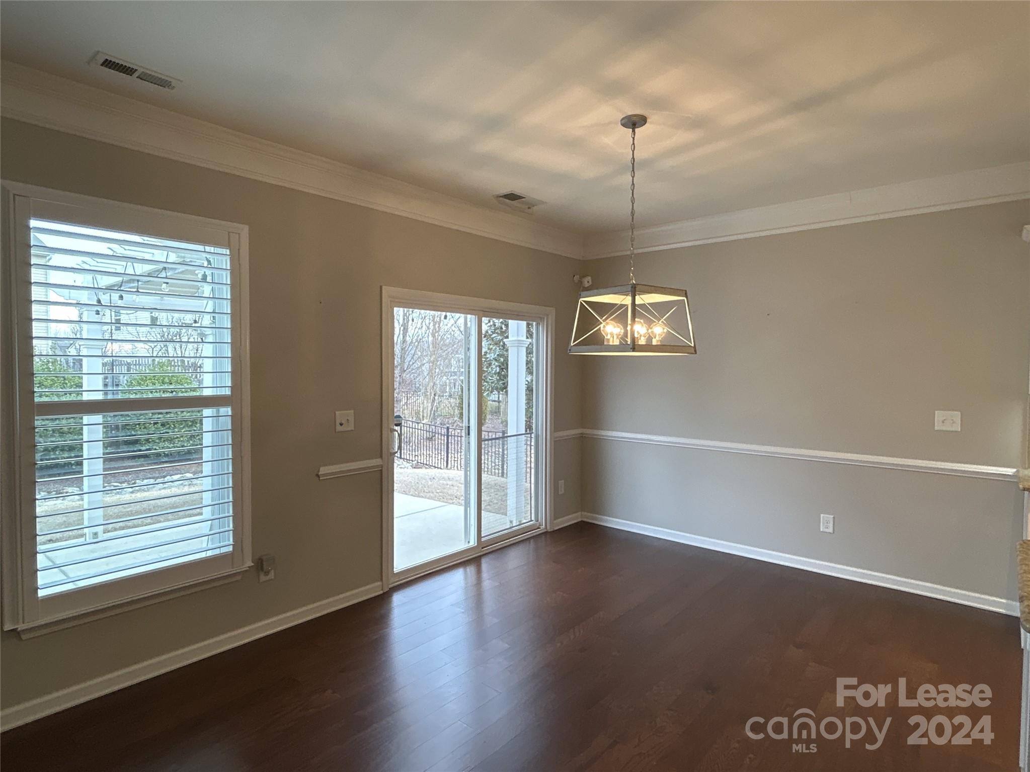 Curtis Pond - Residential Lease