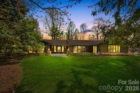 Photo of 254 Orchard Circle, Laurel Park, NC 28739 (MLS # 4363320)