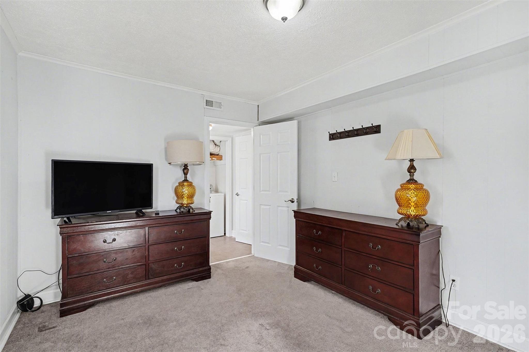 Colony Acres - Residential