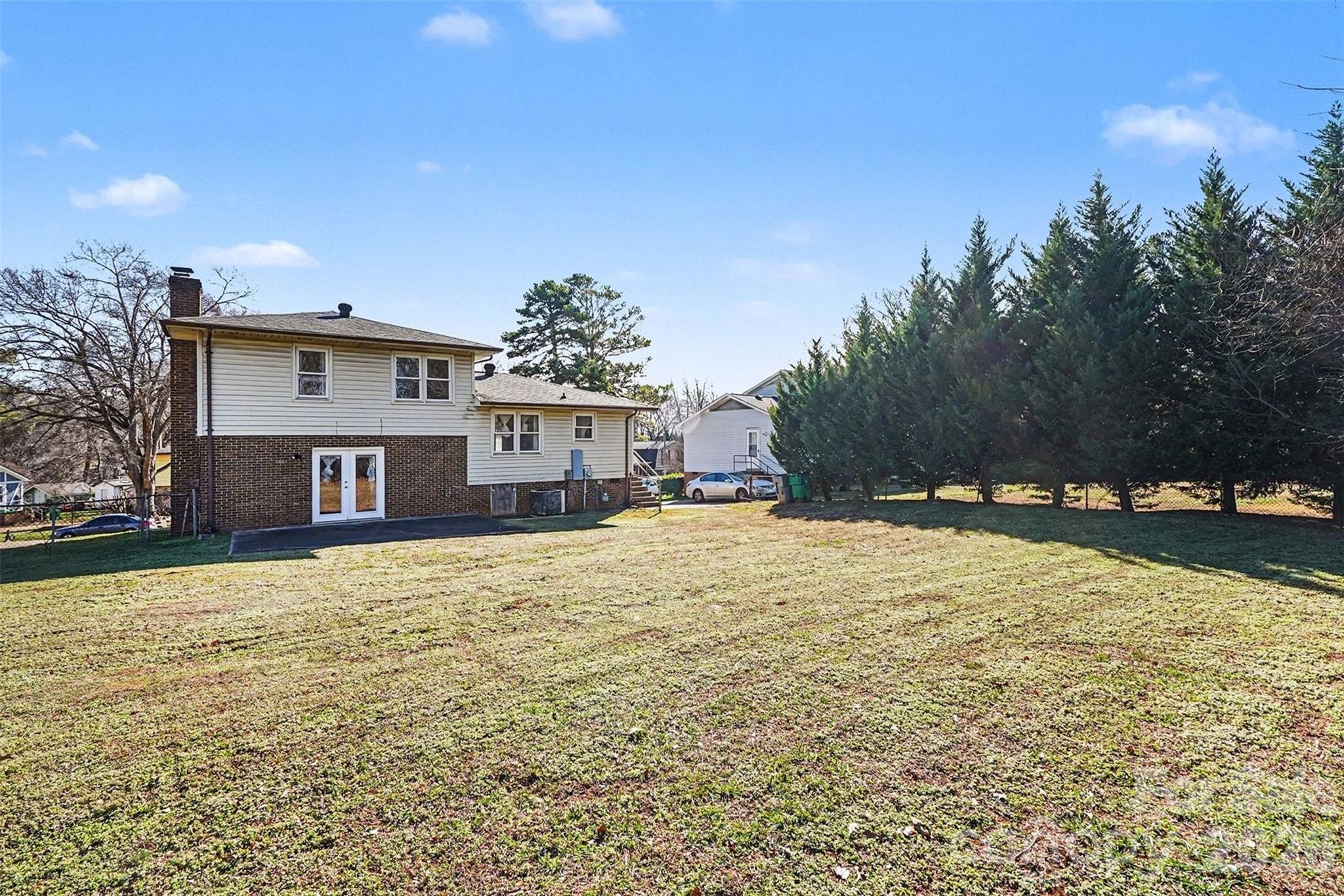 Colony Acres - Residential