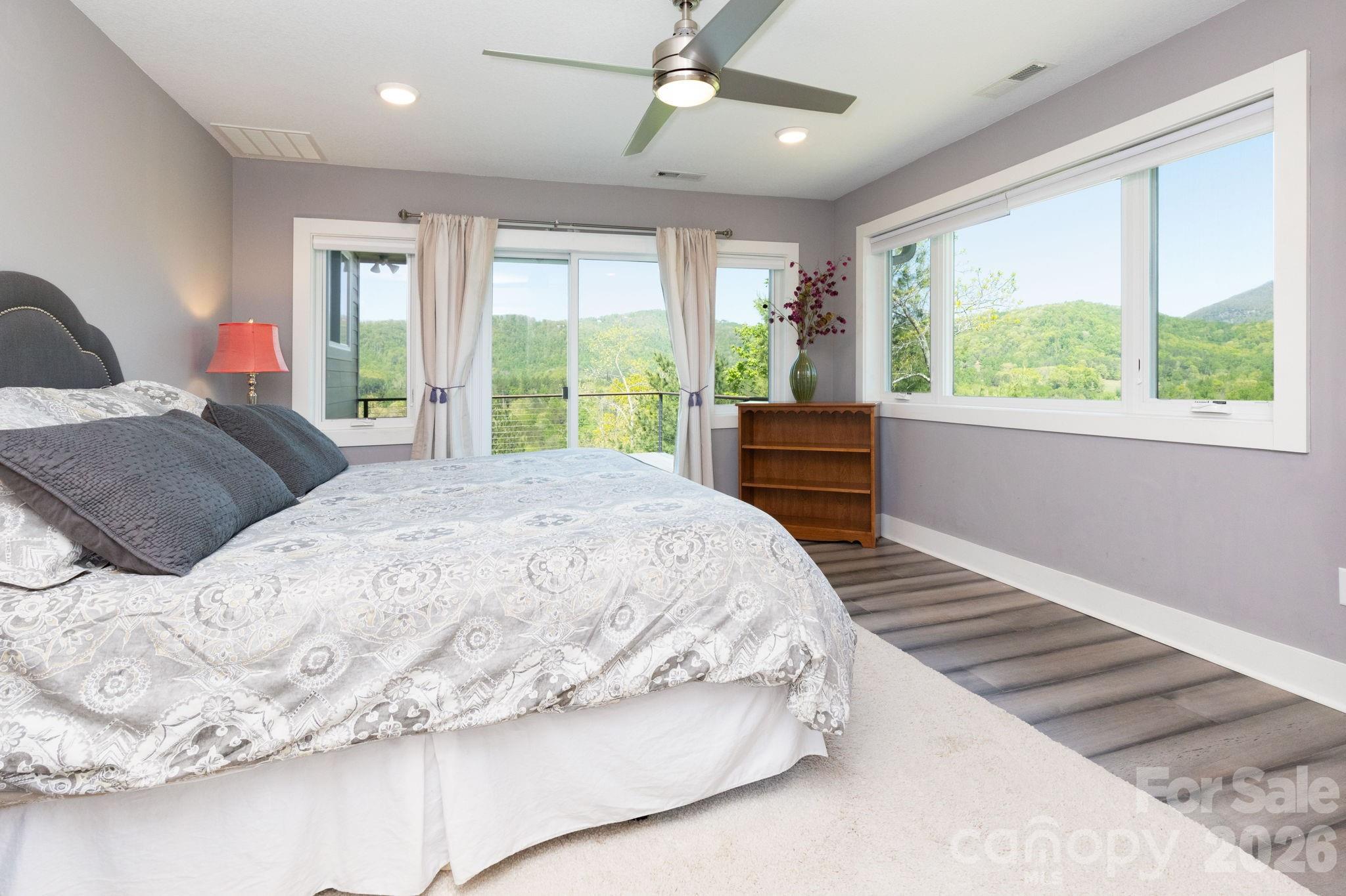 Spy Glass Pointe - Residential