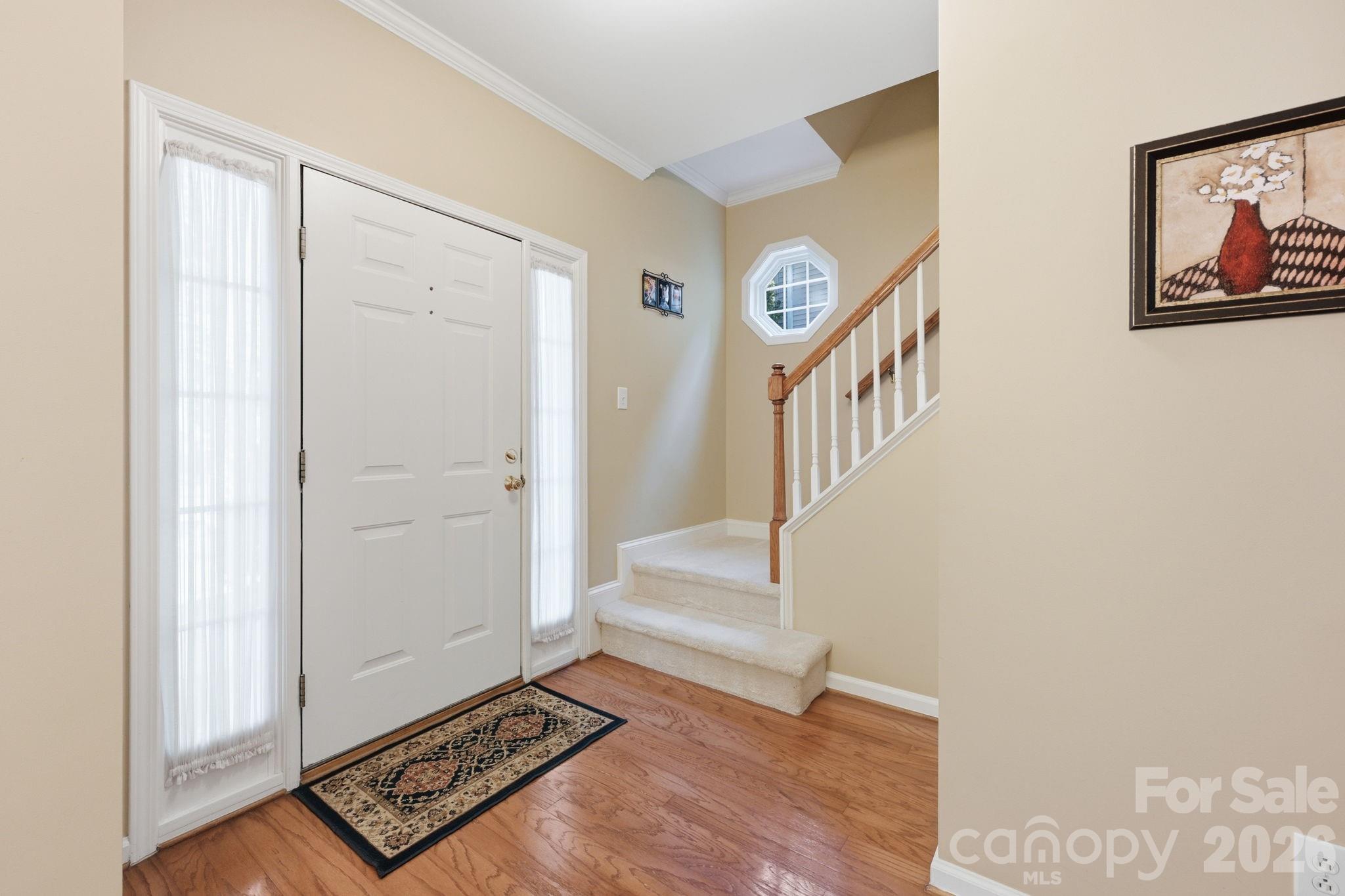 10018 Glencrest Drive