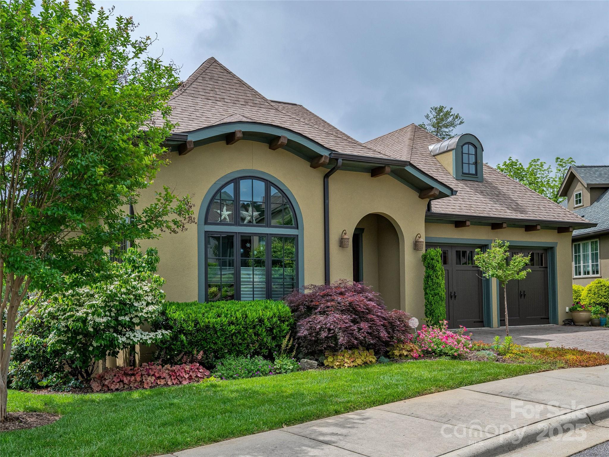 63 Chantilly Drive
