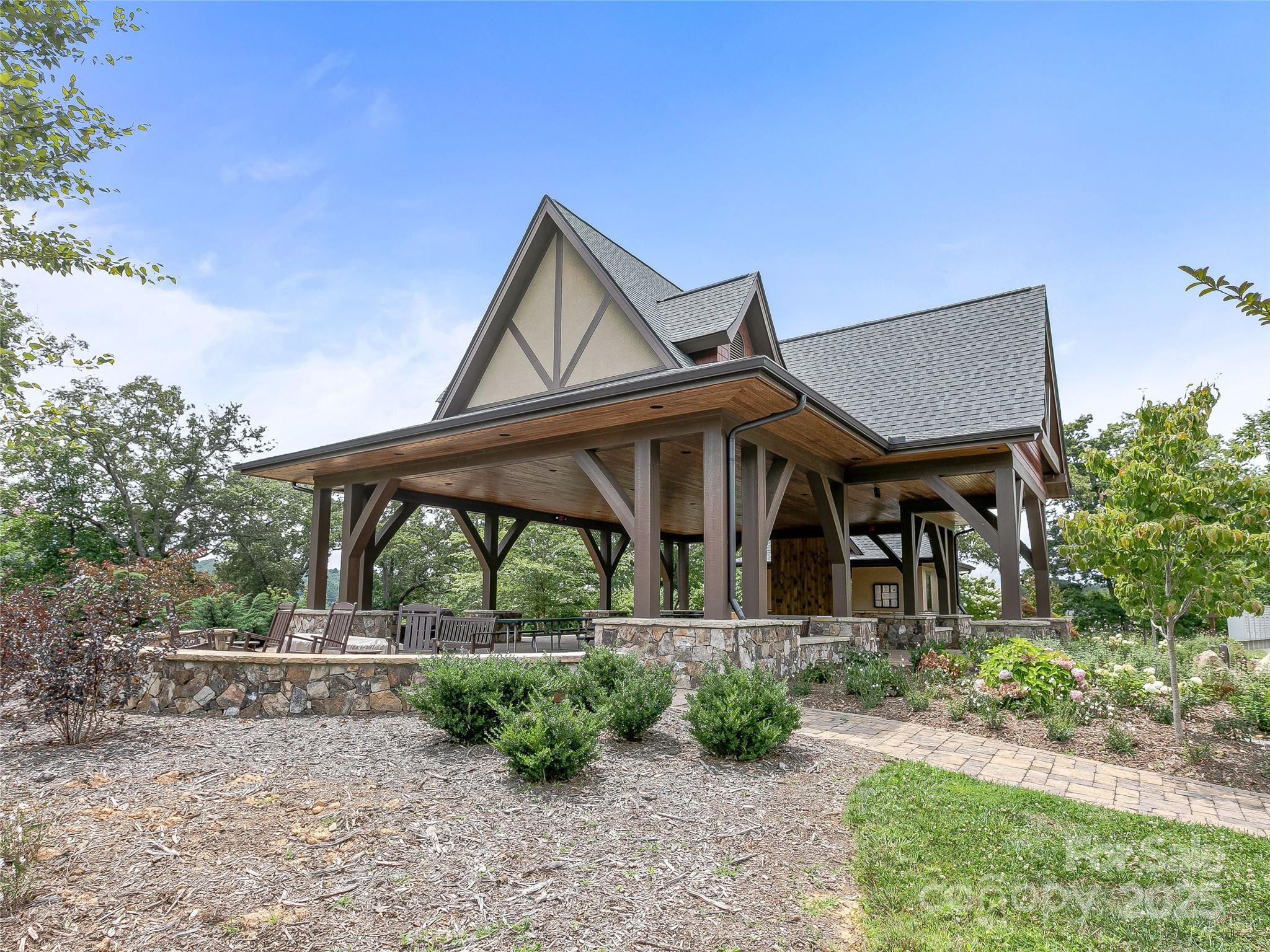 Thoms Estate - Residential