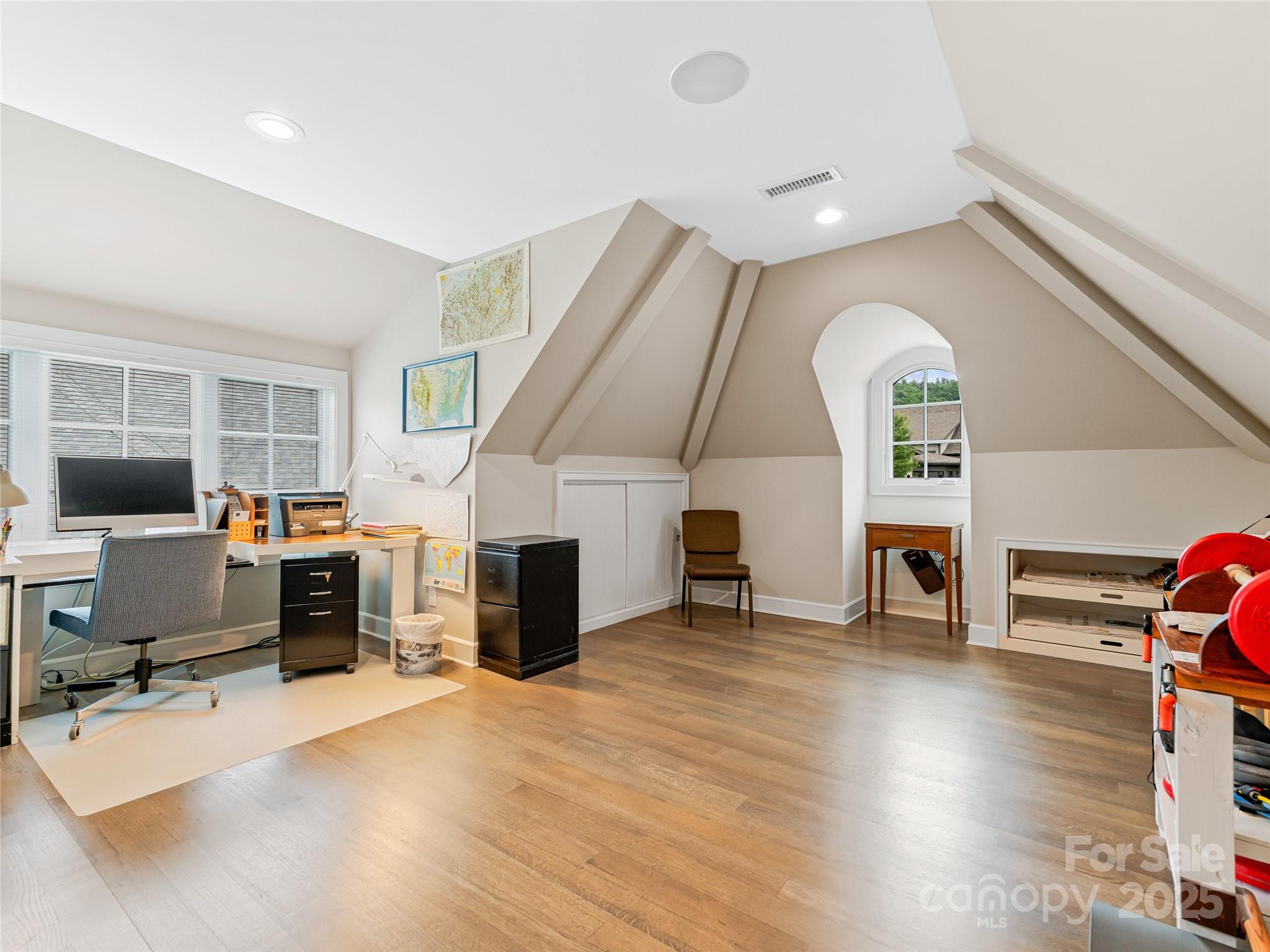 Thoms Estate - Residential