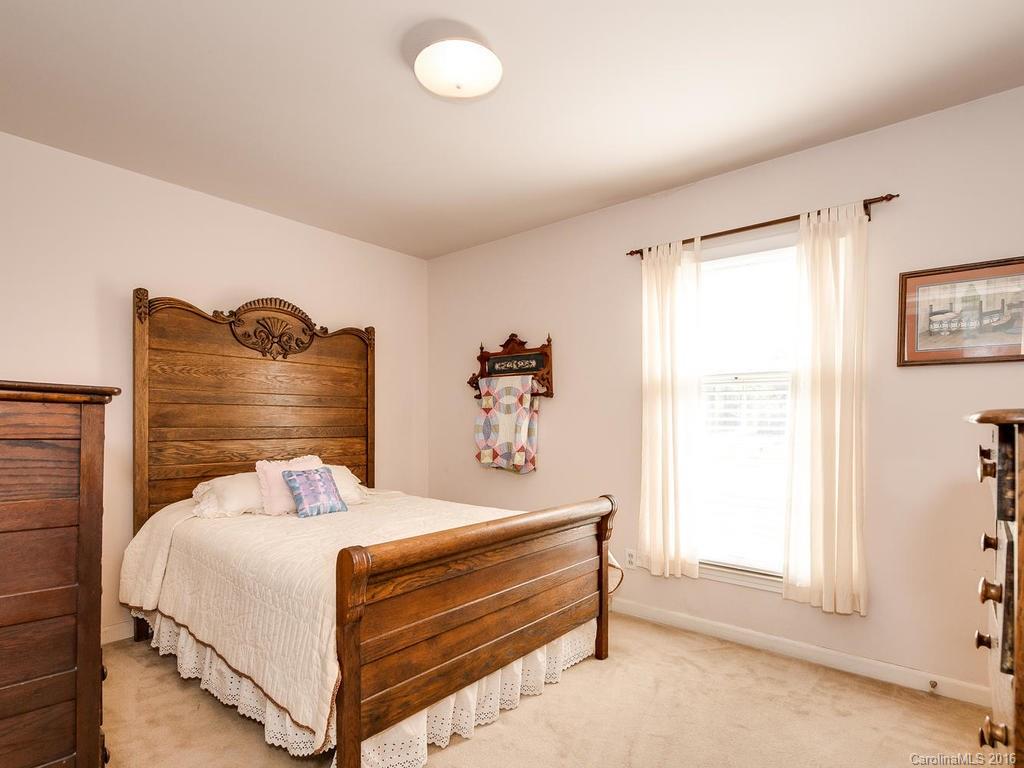 Beverly Woods - Residential