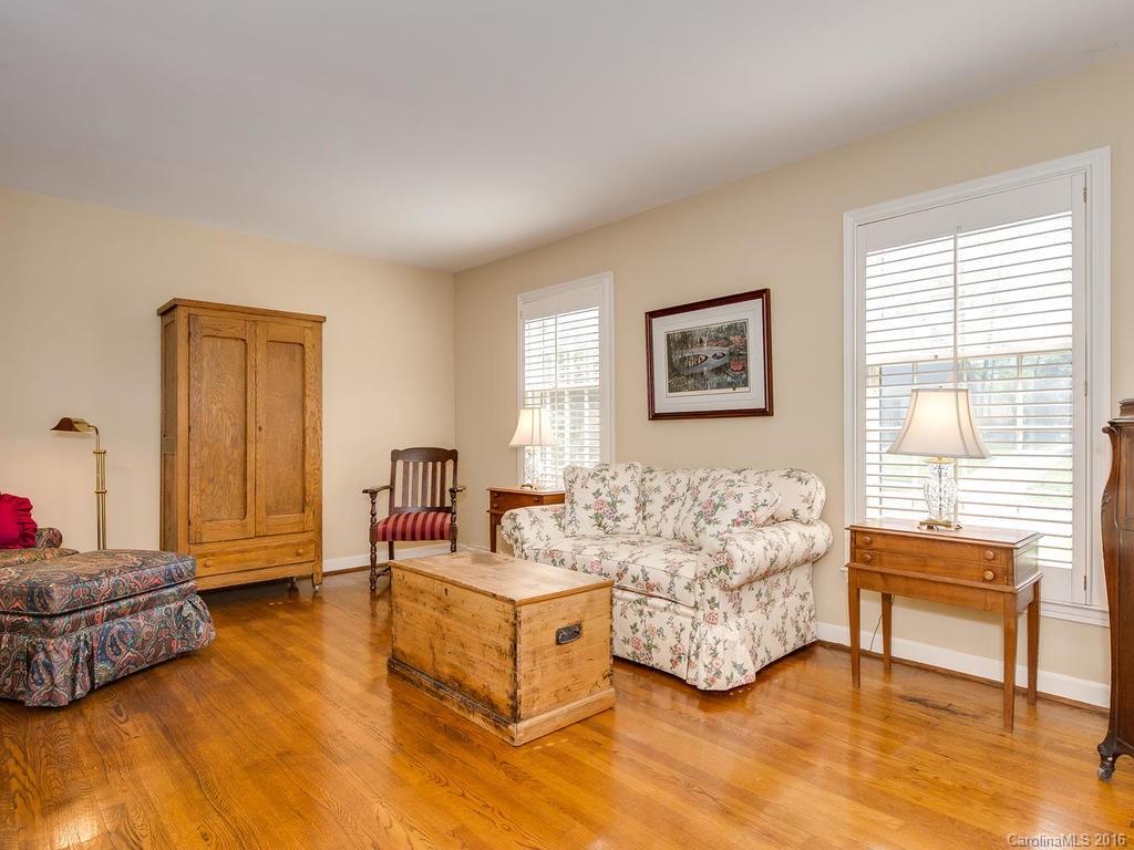 Beverly Woods - Residential