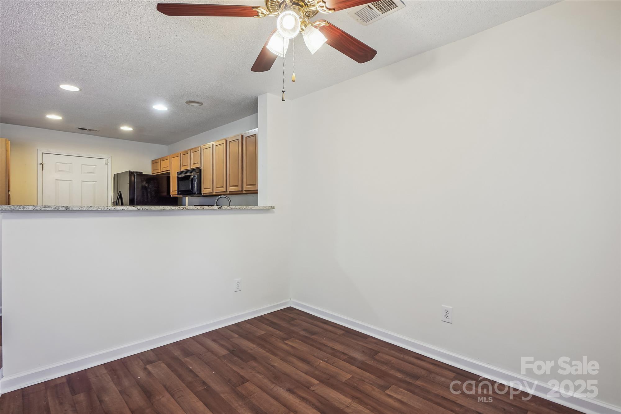 Lexington Commons - Residential