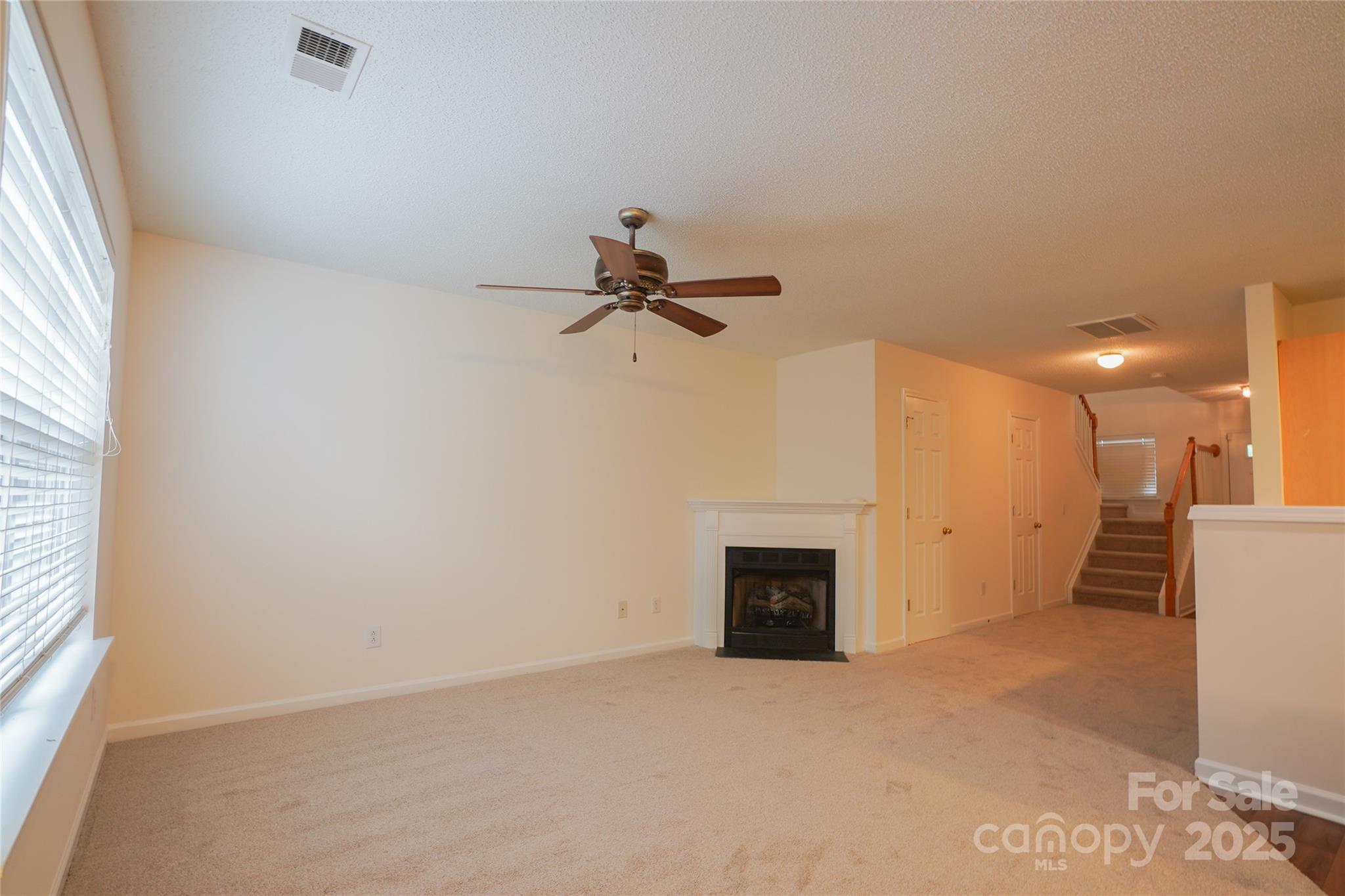 Lexington Commons - Residential