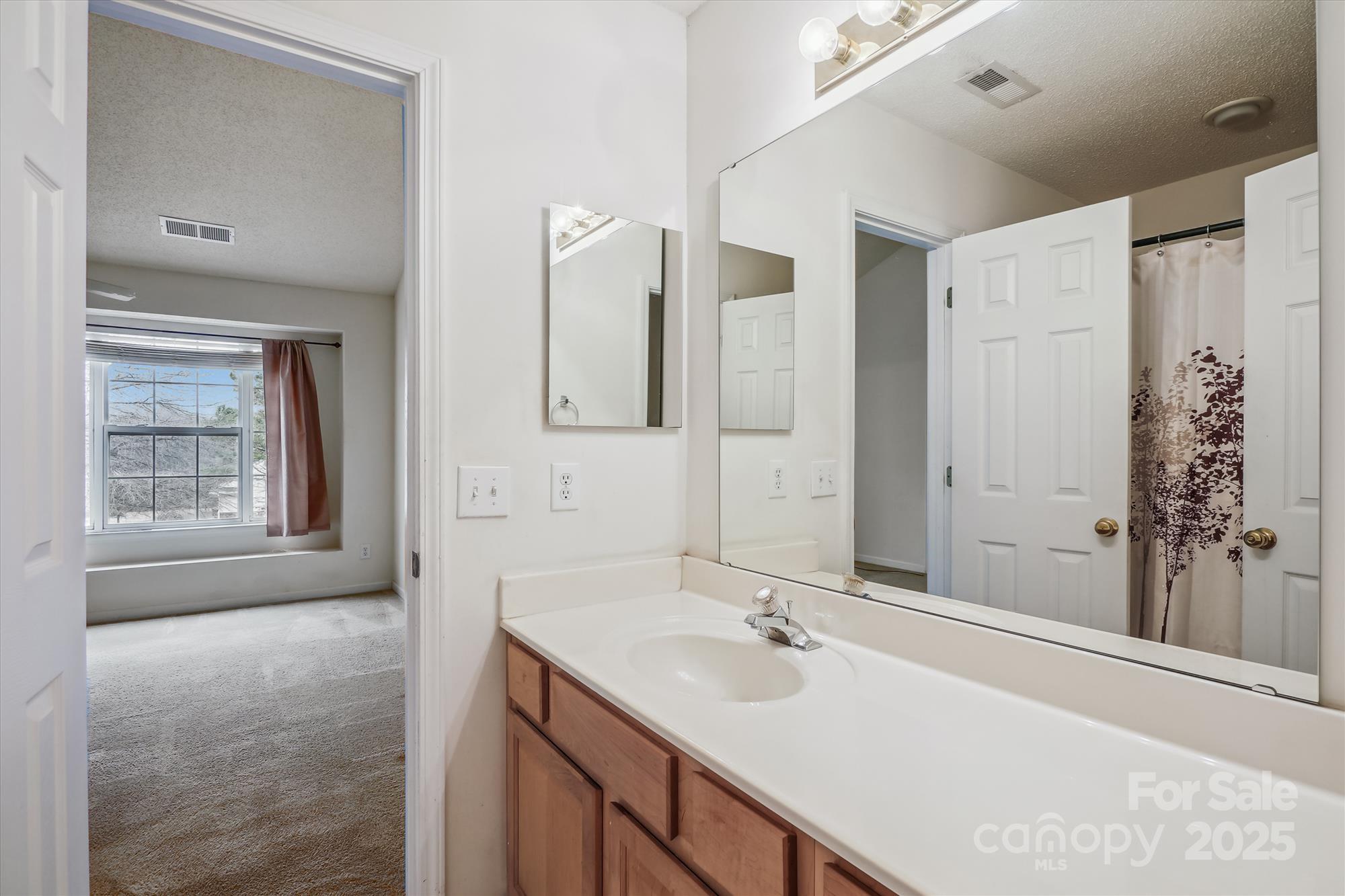 Lexington Commons - Residential