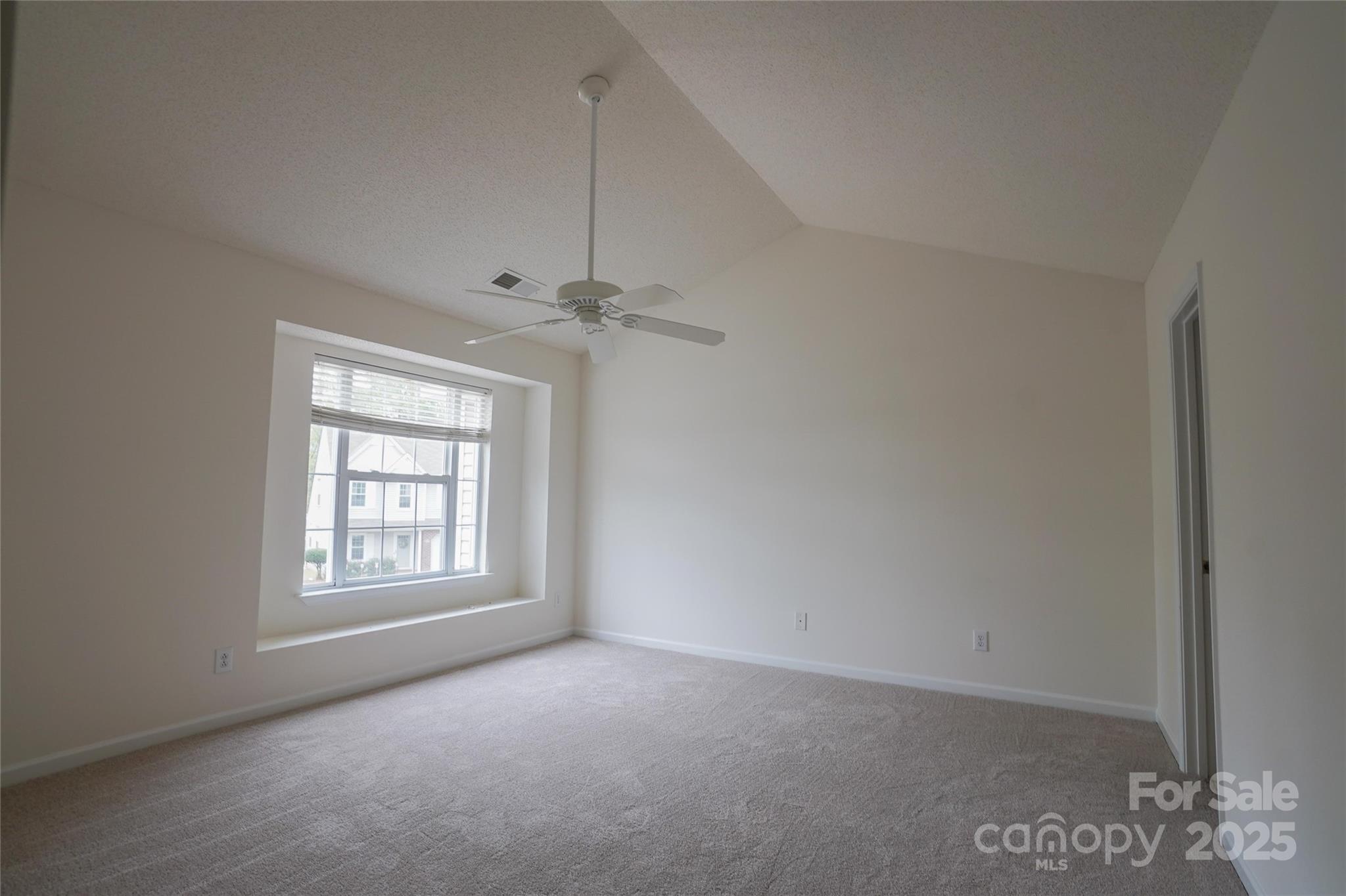 Lexington Commons - Residential