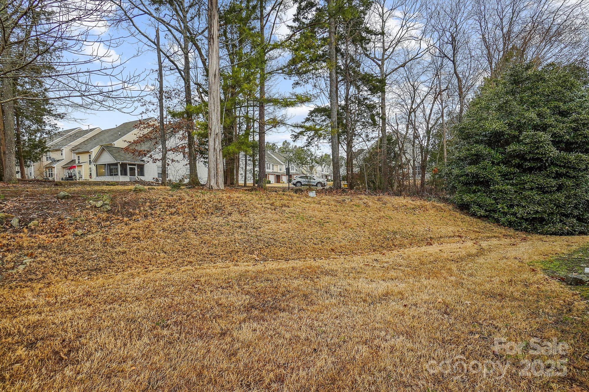 Lexington Commons - Residential