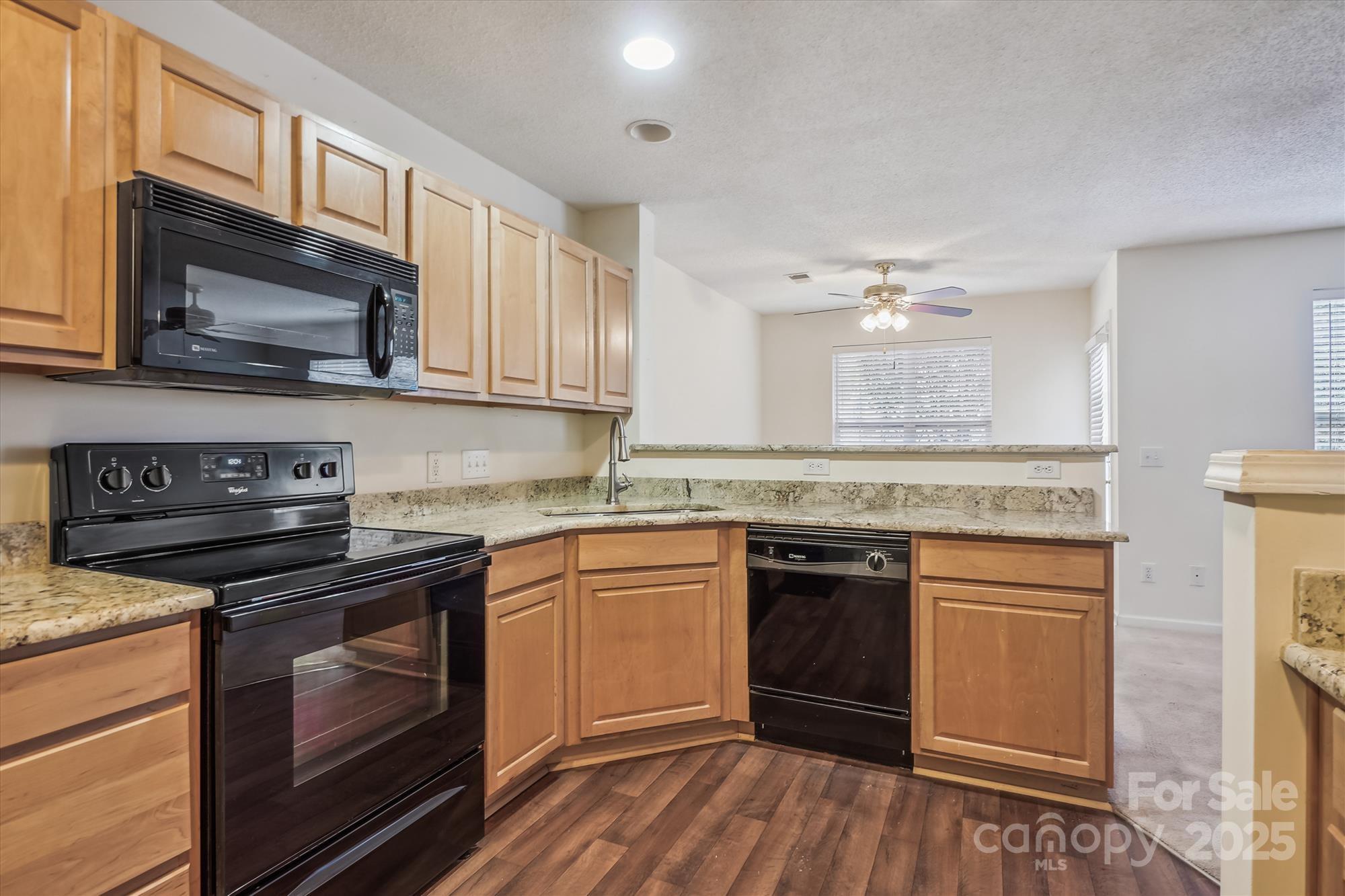 Lexington Commons - Residential