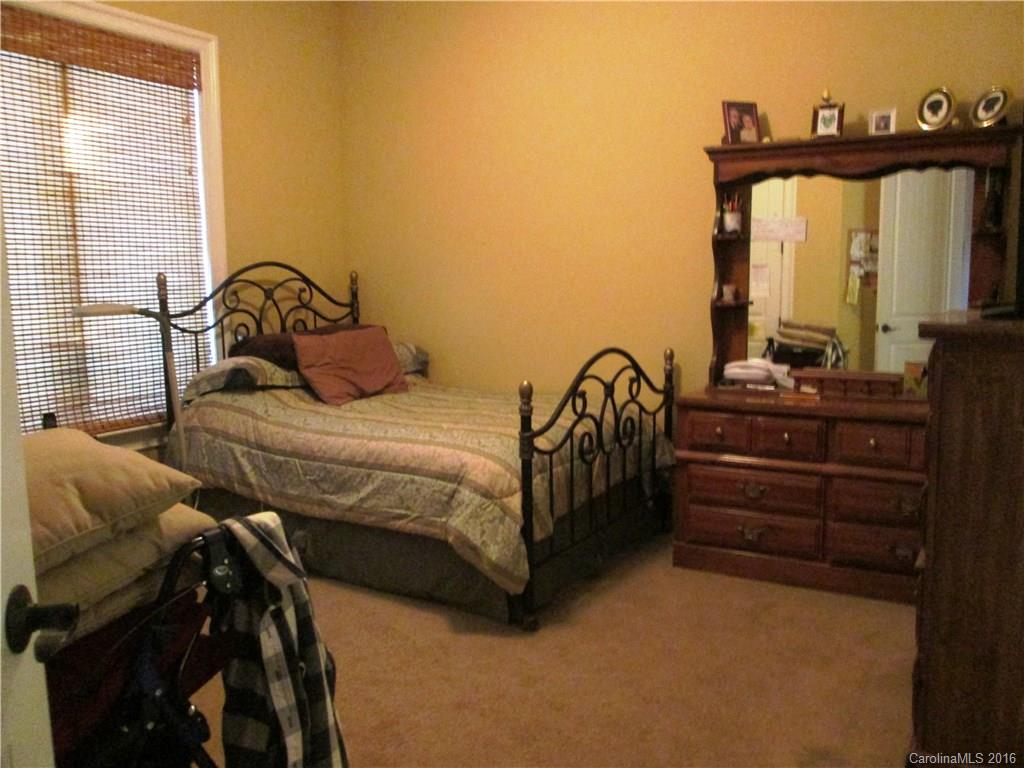 Ashland Oaks - Residential