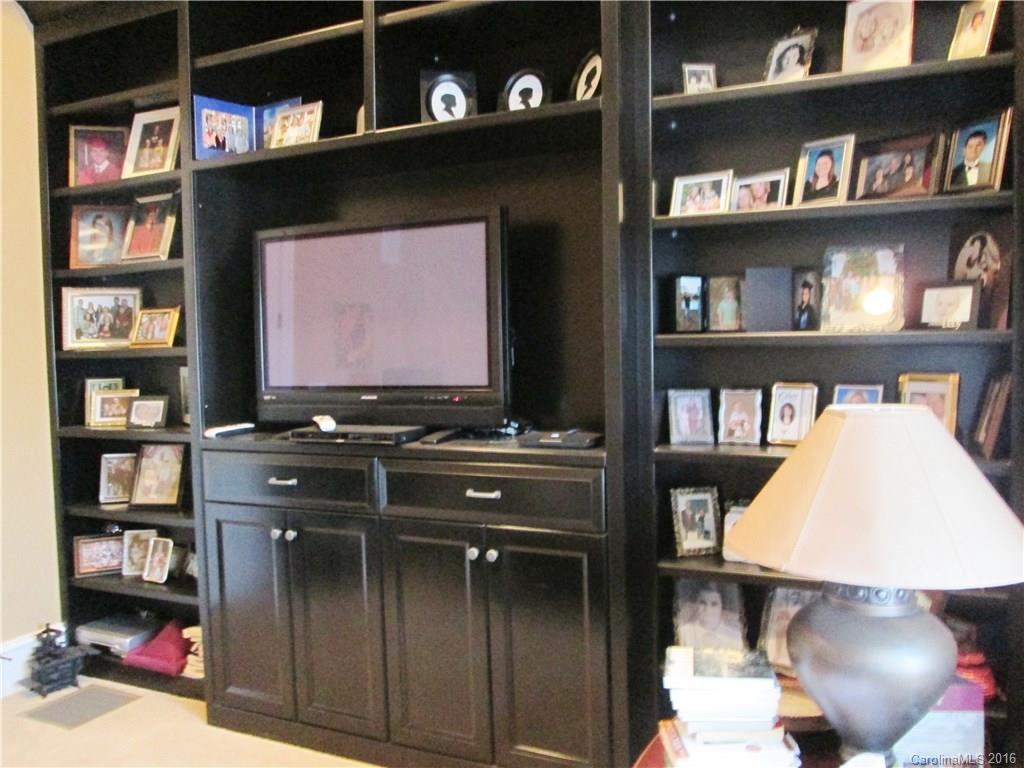 Ashland Oaks - Residential