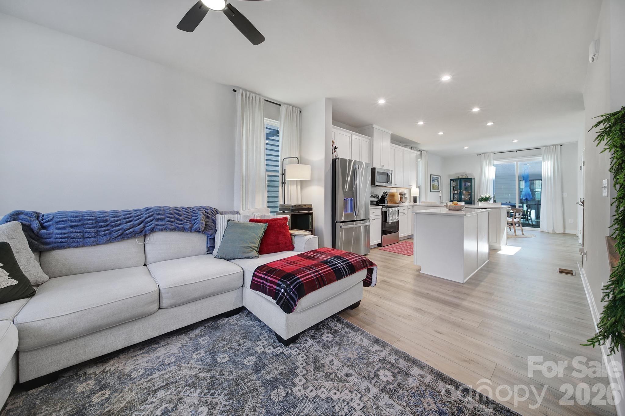 Southrail Station - Residential