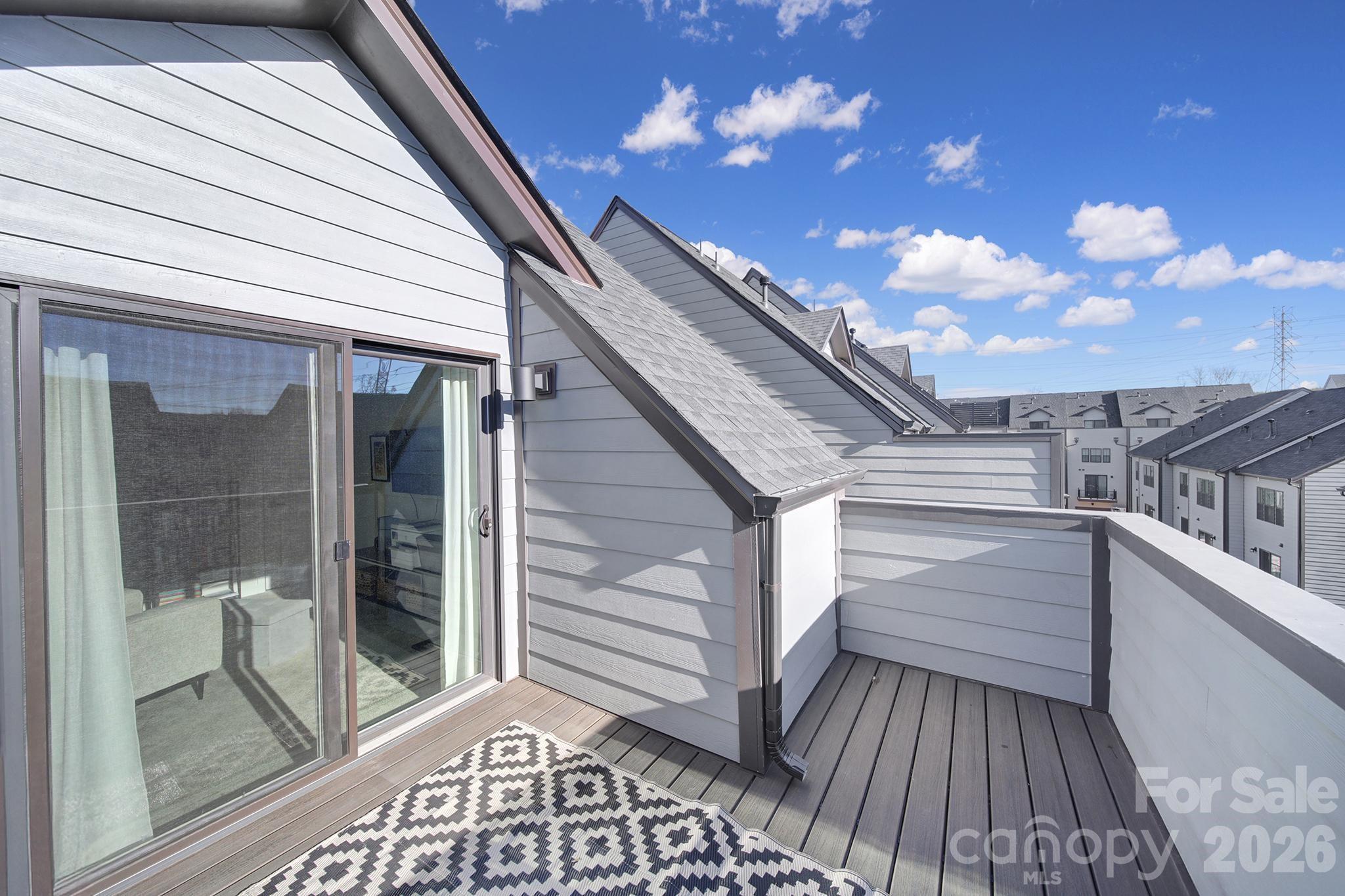 Southrail Station - Residential