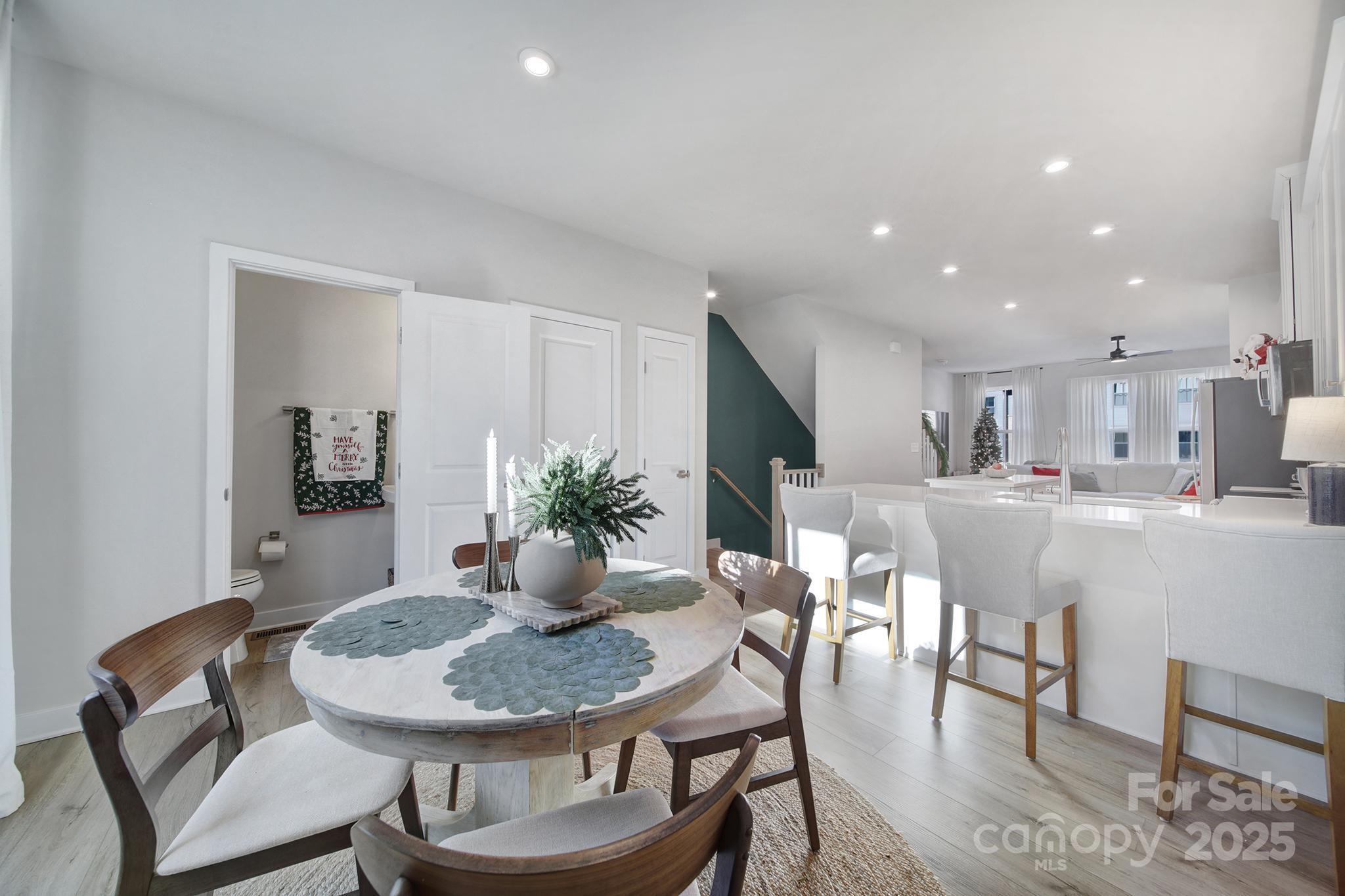 6120 Station Crossing Avenue