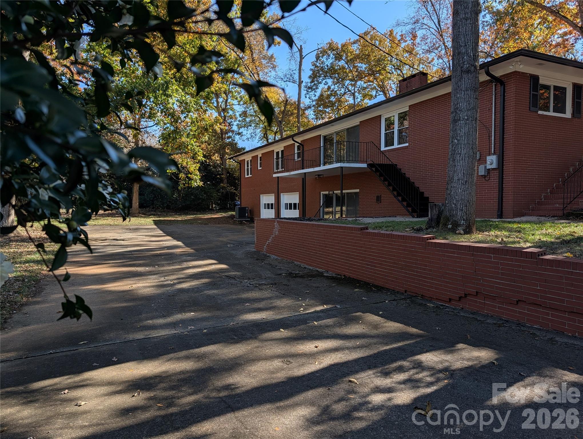 Forest Hills - Residential