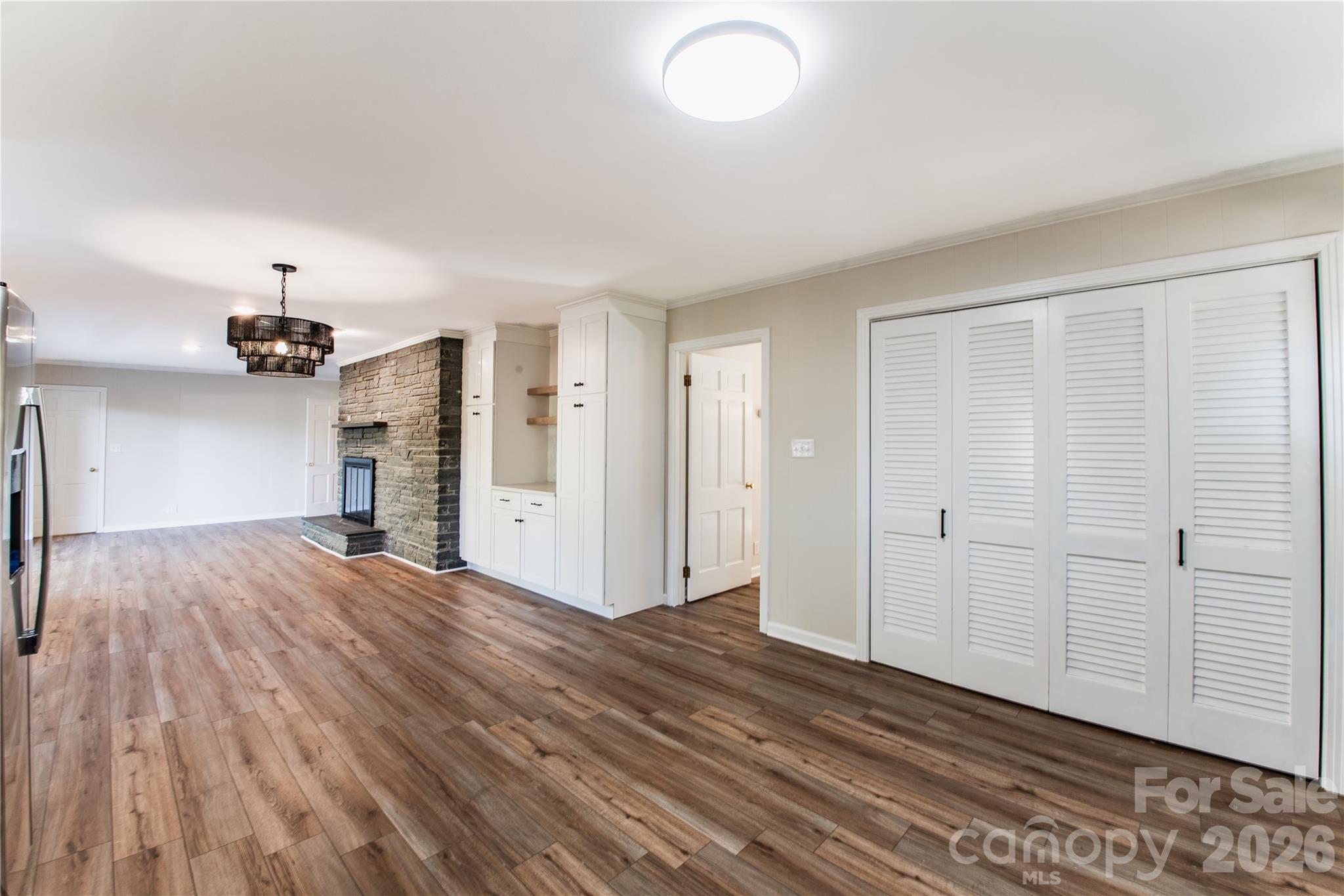 Forest Hills - Residential