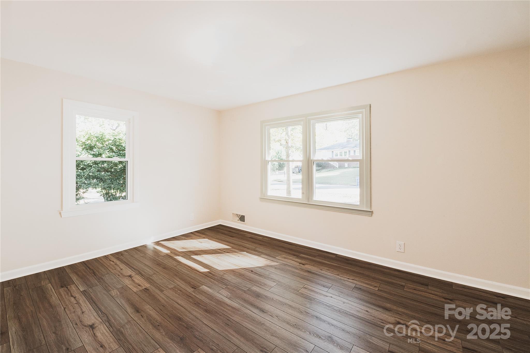 Forest Hills - Residential