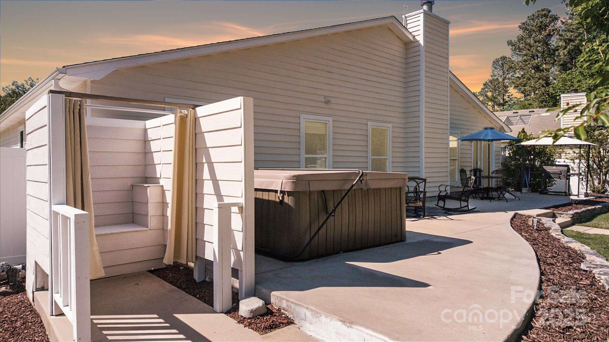 Provincetowne - Residential