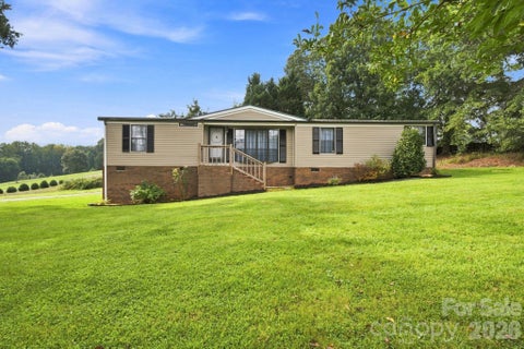 Photo of 8099 River Bend Drive, Claremont, NC 28610 (MLS # 4414907)