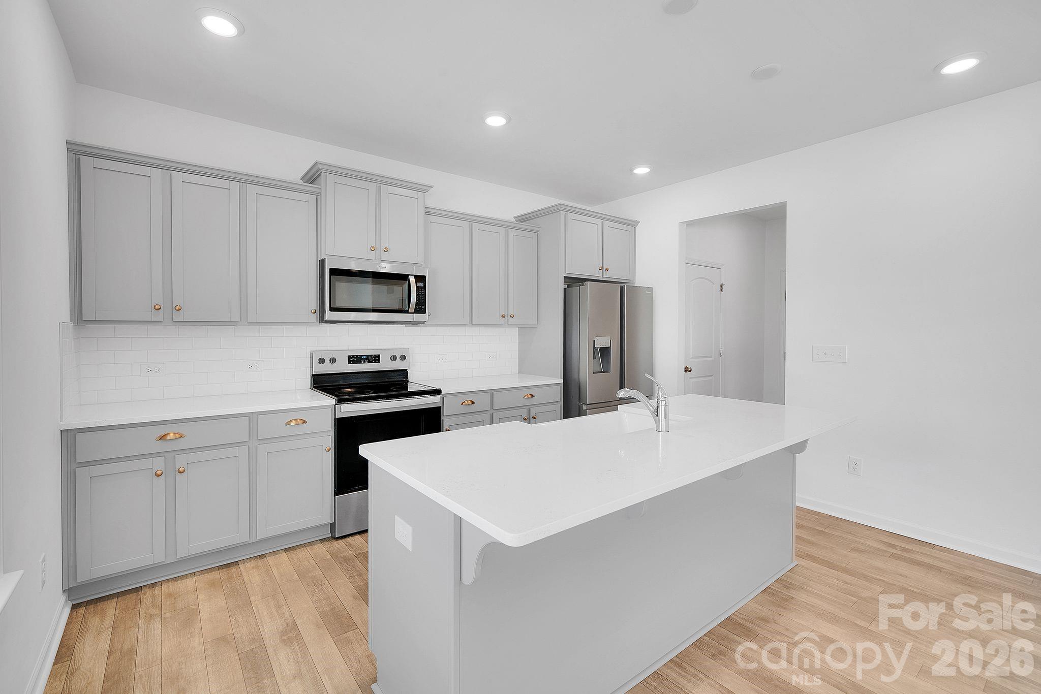 Davis Hills - Residential