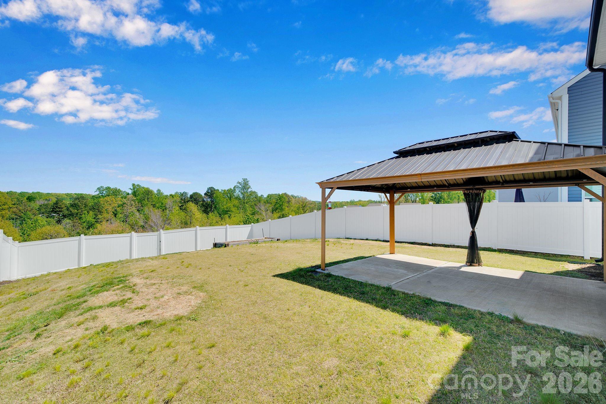 Davis Hills - Residential