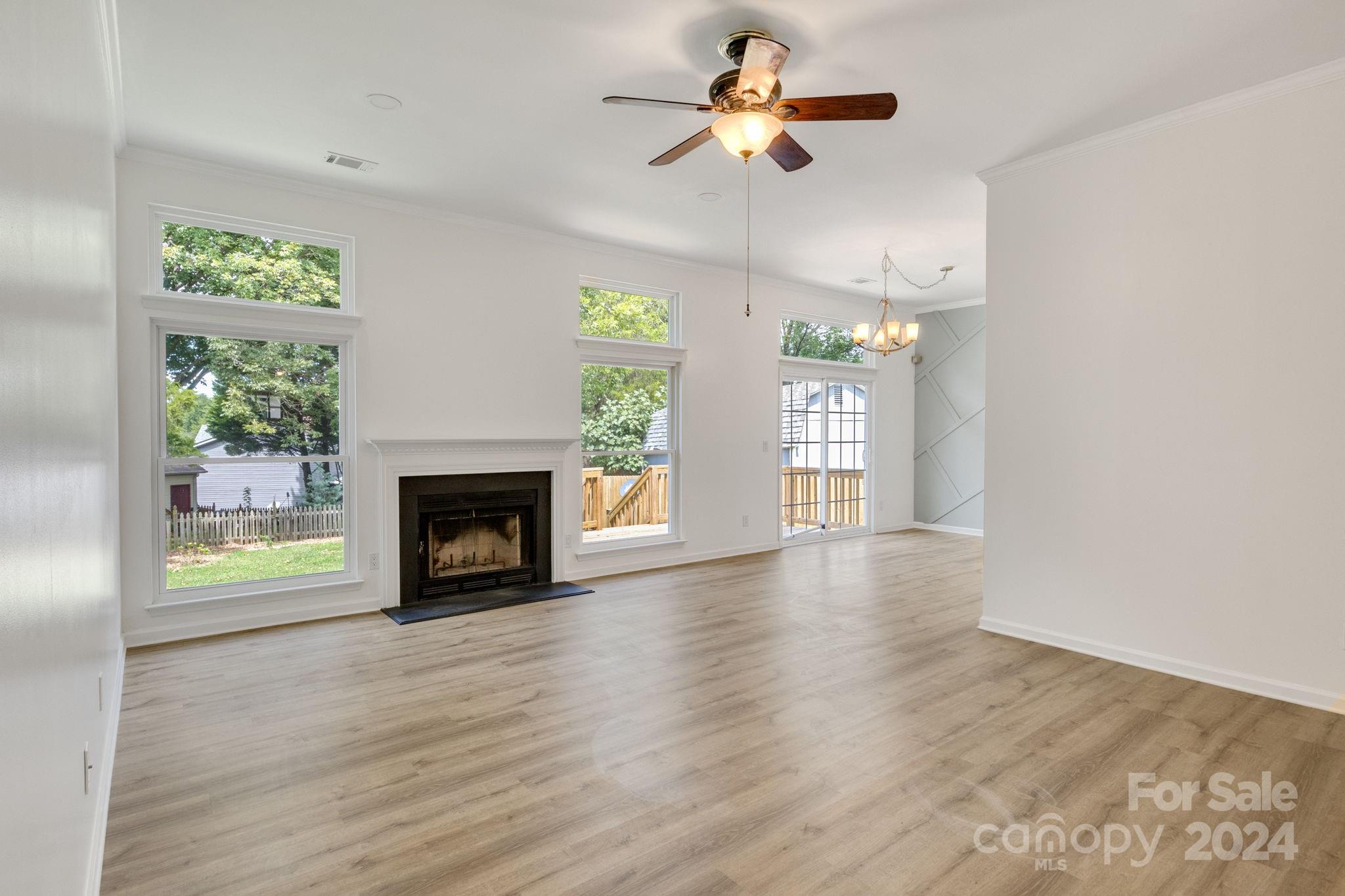 Pheasant Knoll - Residential