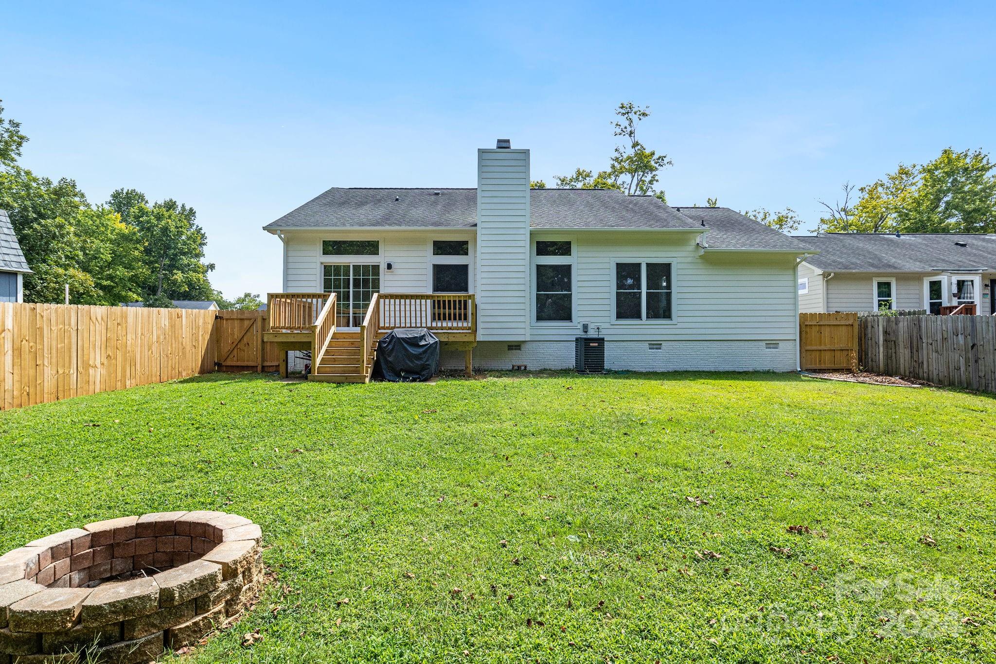 Pheasant Knoll - Residential