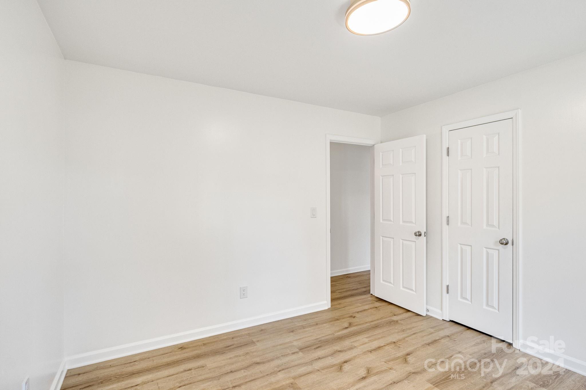 Pheasant Knoll - Residential