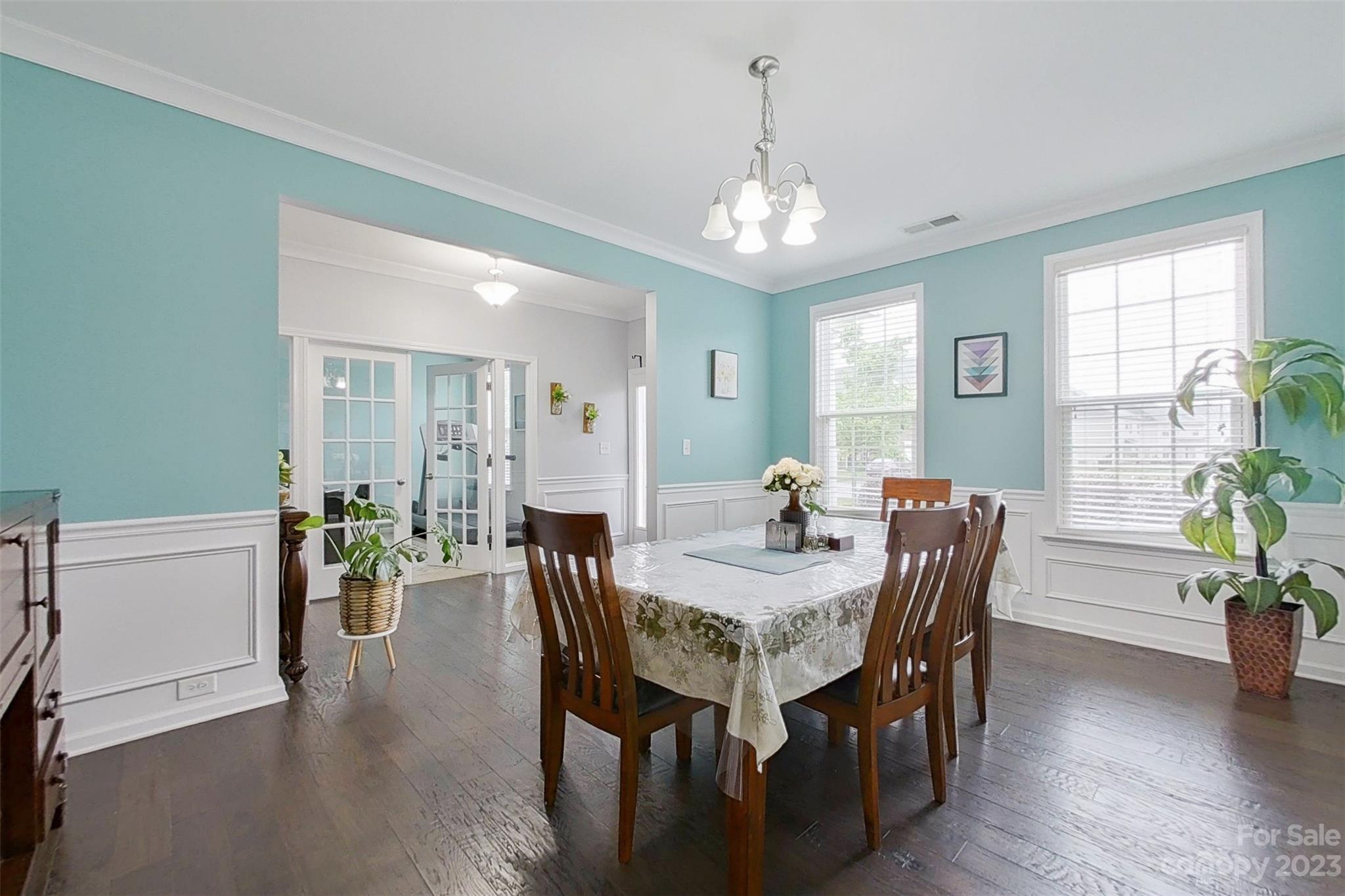 Wellington Chase - Residential