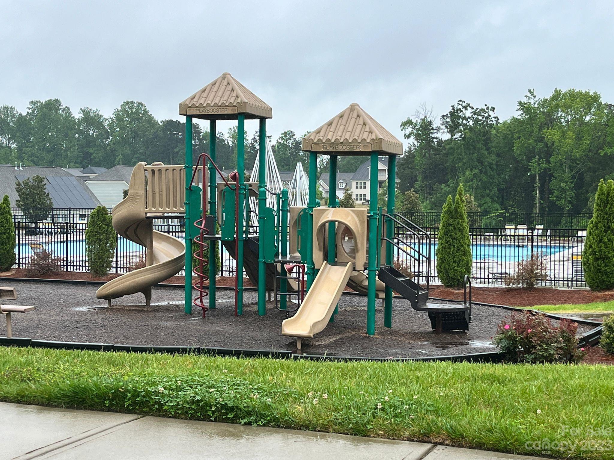 Wellington Chase - Residential