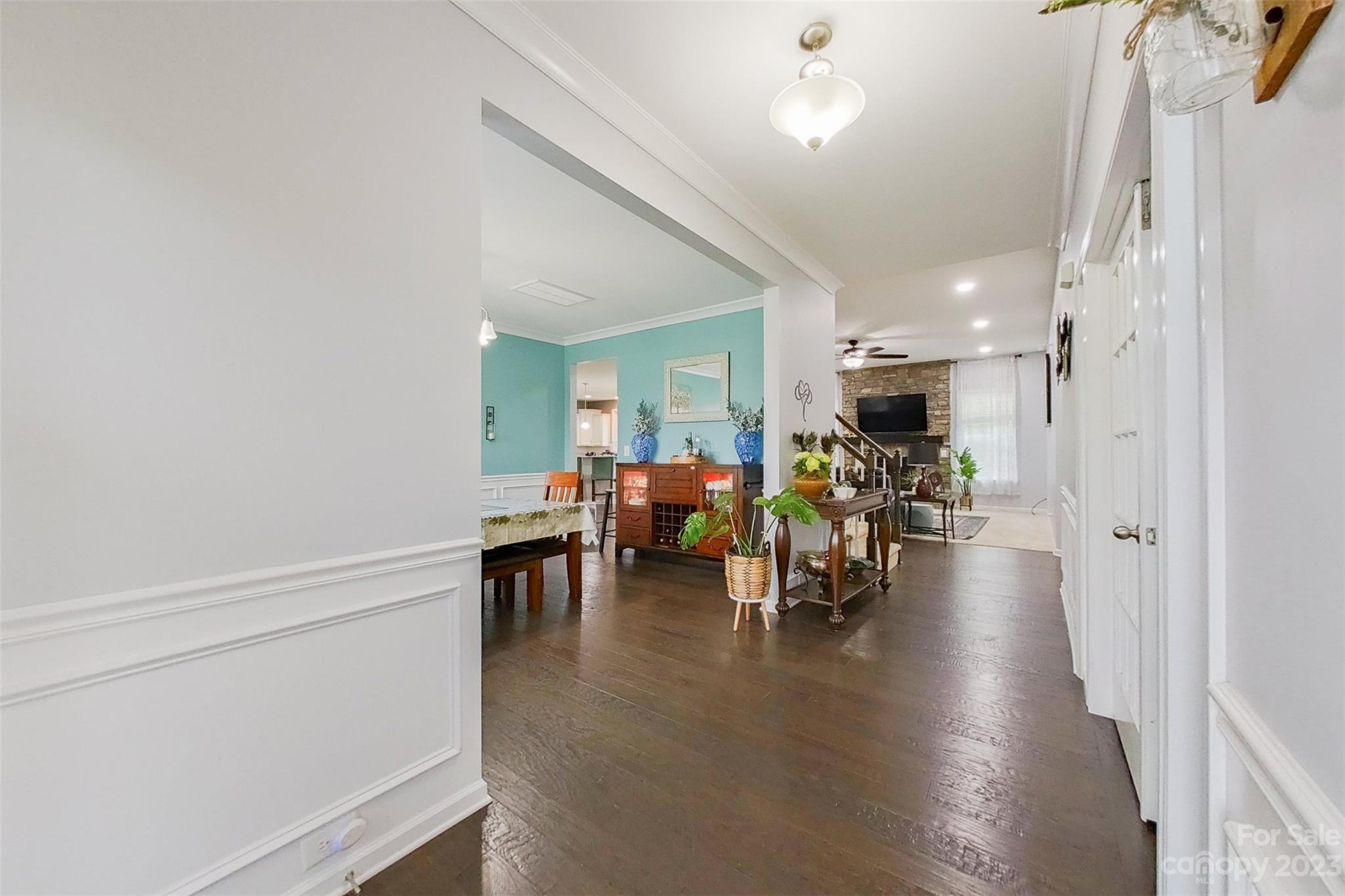 Wellington Chase - Residential