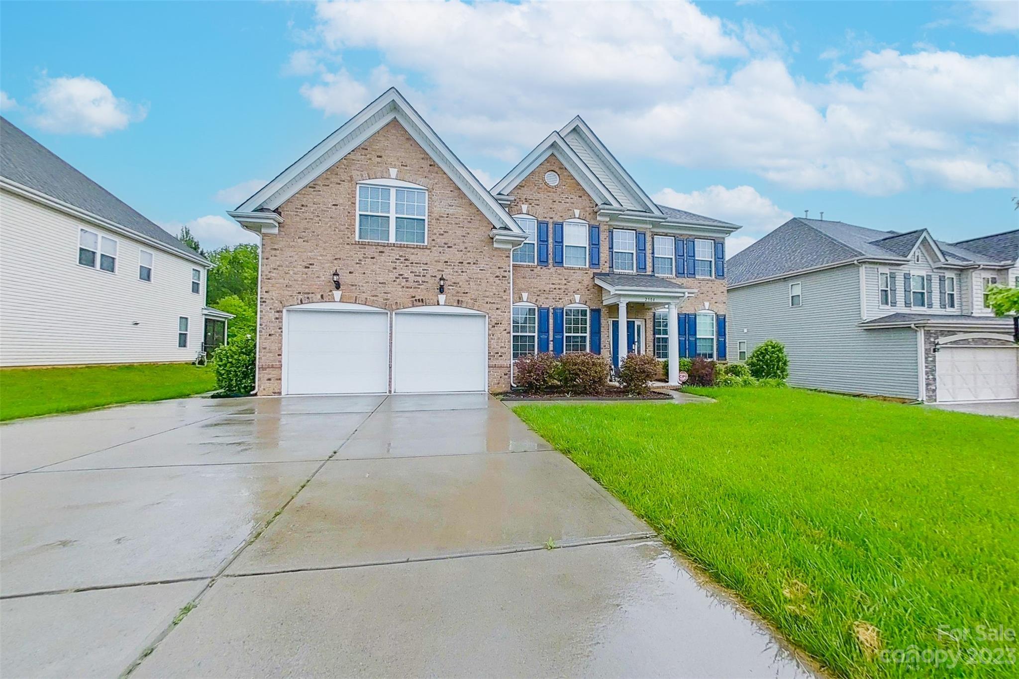 Wellington Chase - Residential