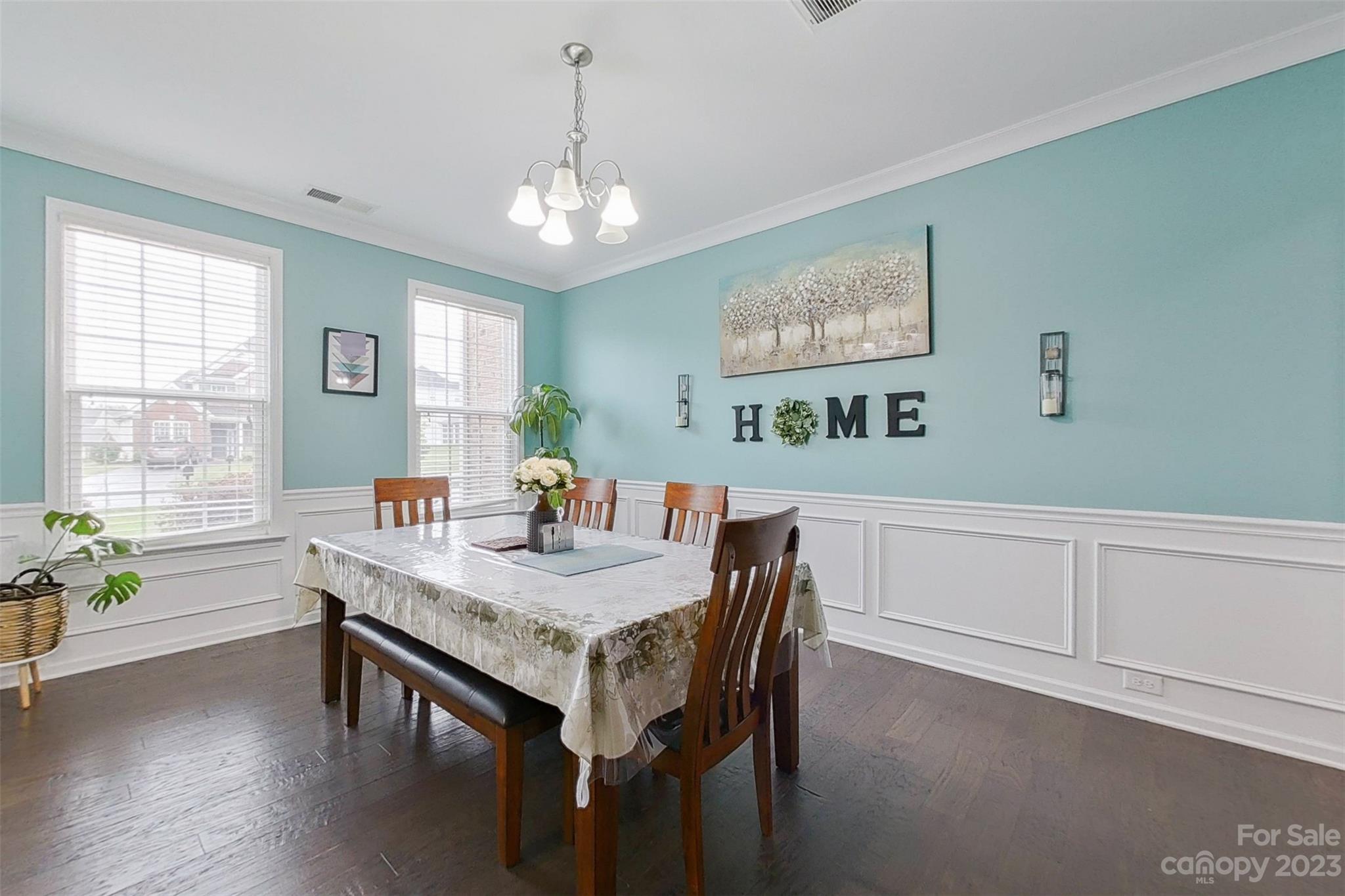 Wellington Chase - Residential