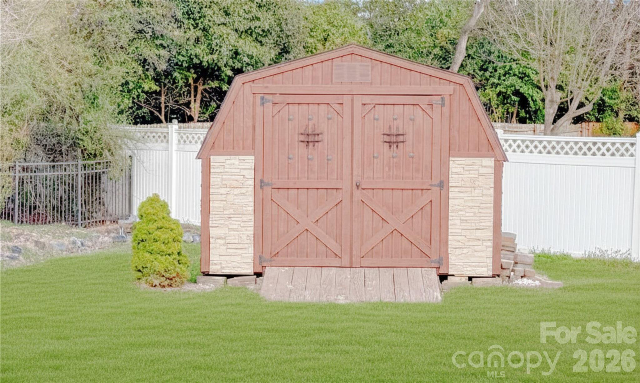 Lanstone - Residential