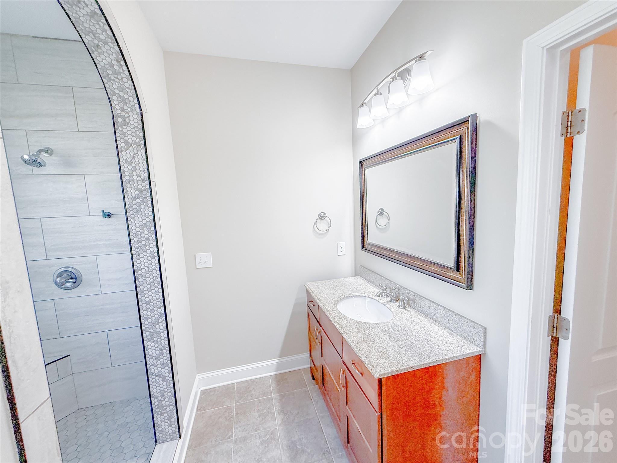 Lanstone - Residential