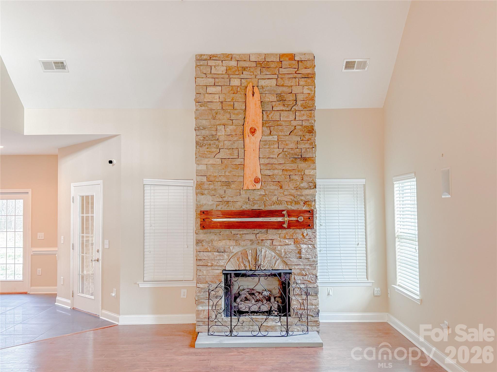 Lanstone - Residential