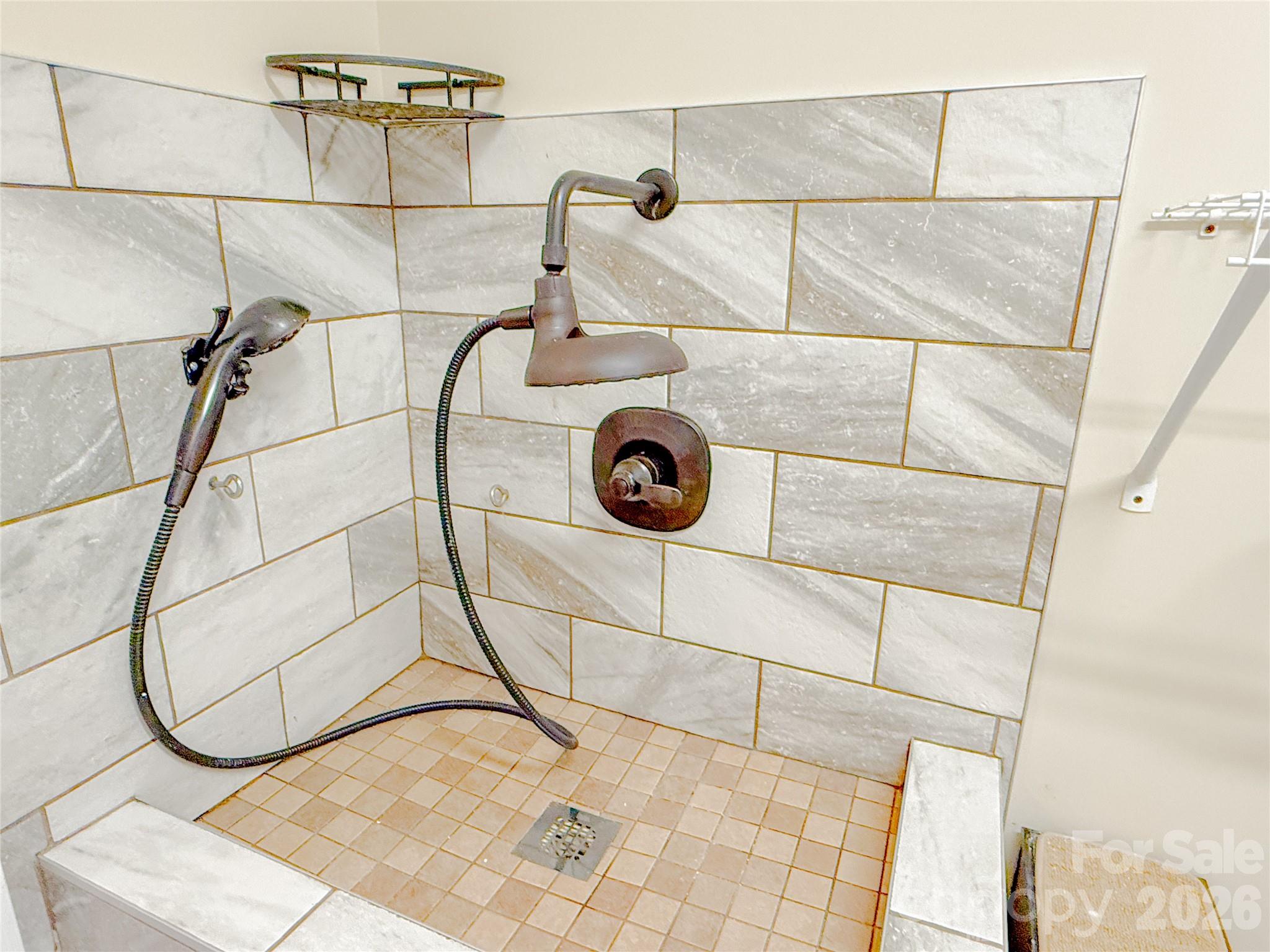 Lanstone - Residential