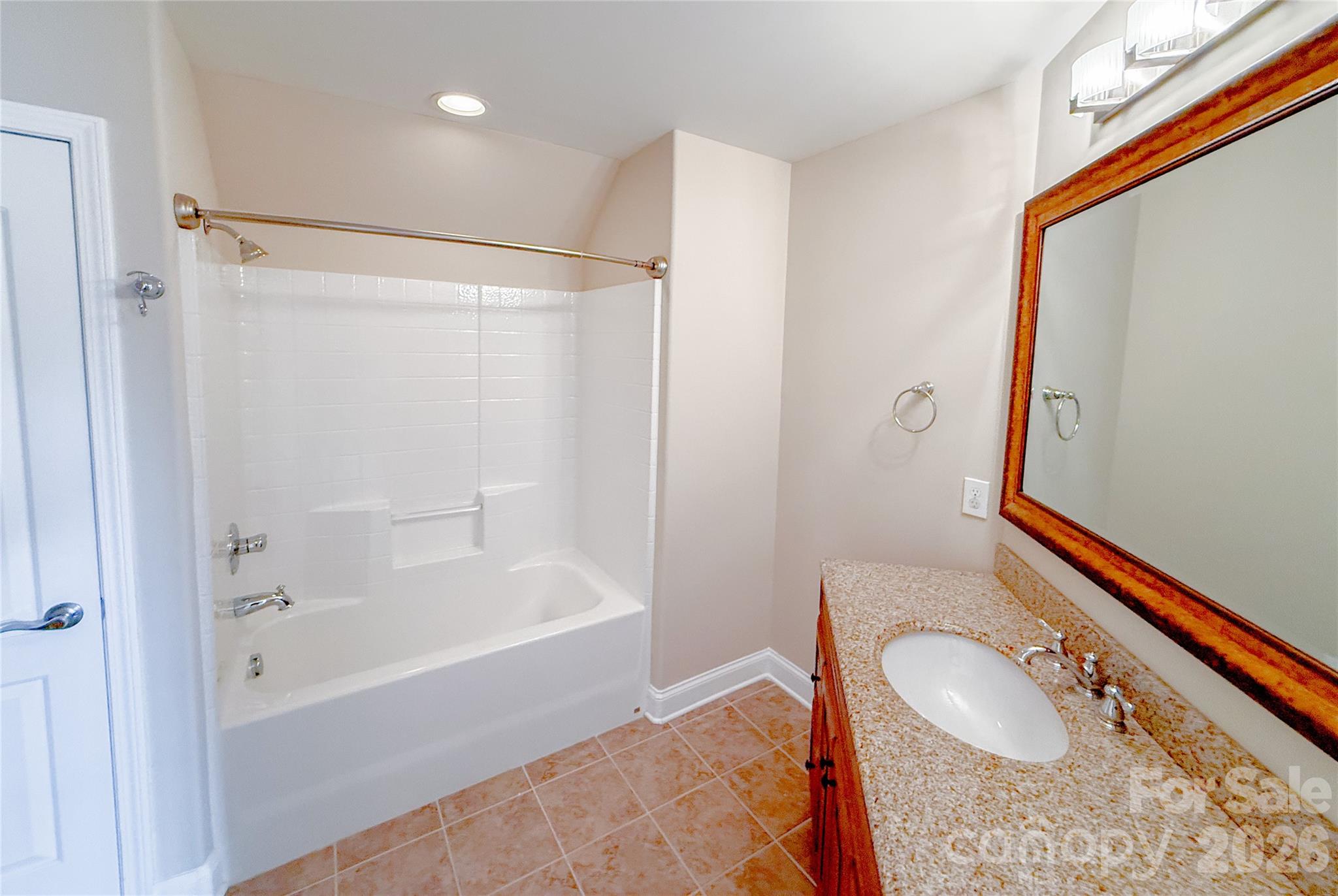 Lanstone - Residential