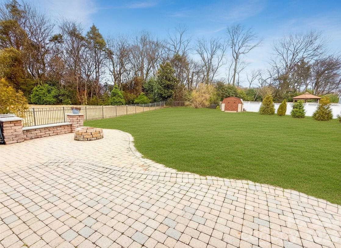 Lanstone - Residential